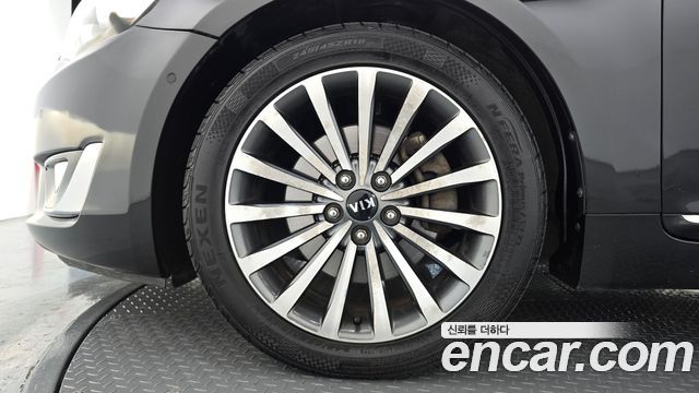 Kia K7 2013 — photo 5