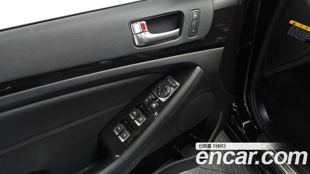 Kia K7 2013 — photo 16