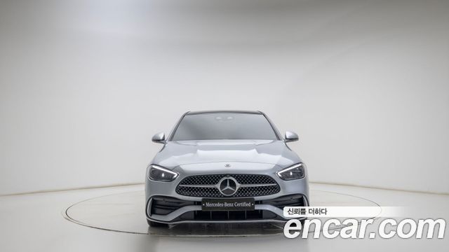 Mercedes-Benz C-Class 2024 — photo 3