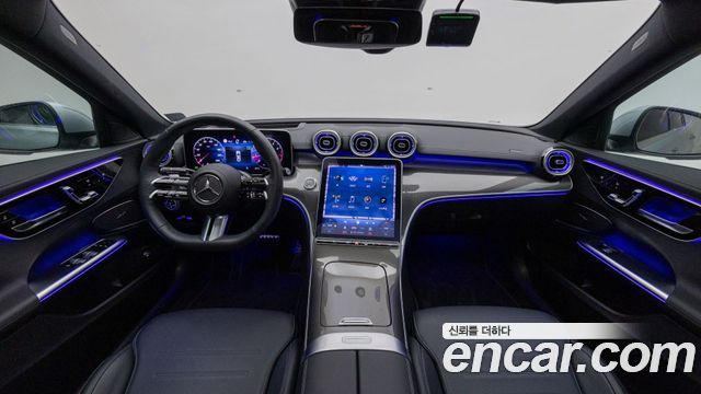 Mercedes-Benz C-Class 2024 — photo 7