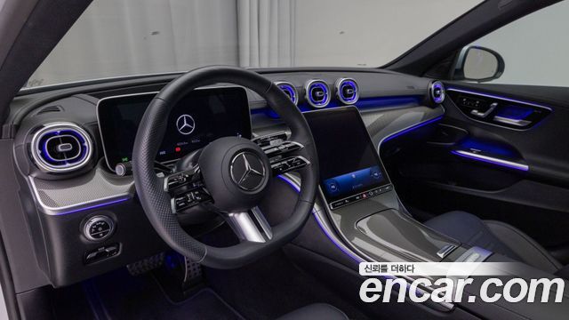 Mercedes-Benz C-Class 2024 — photo 13