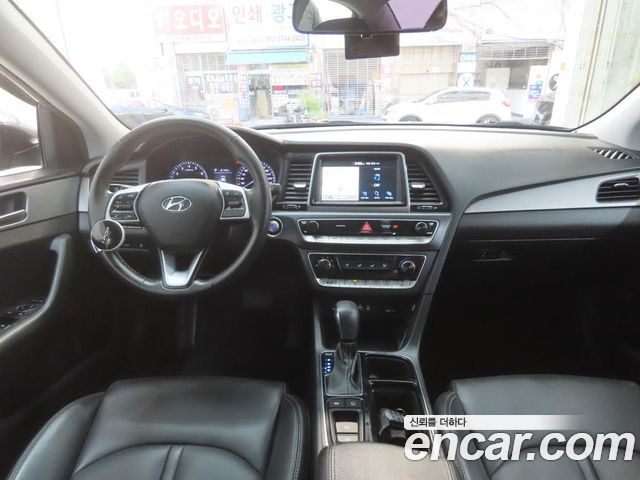 Hyundai Sonata 2019 — photo 10