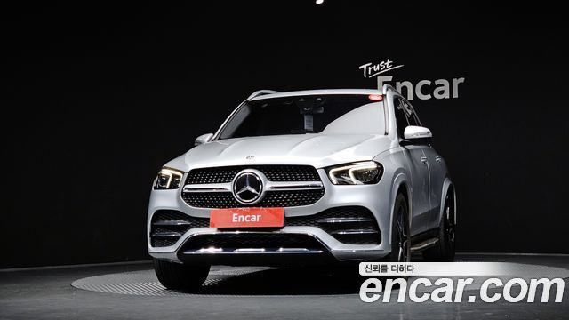 Mercedes-Benz GLE-Class 2019 — photo 3