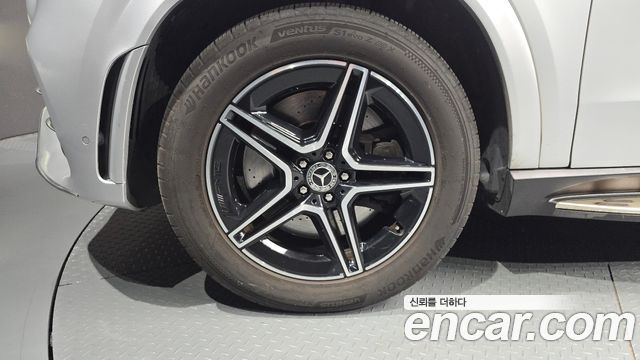 Mercedes-Benz GLE-Class 2019 — photo 5