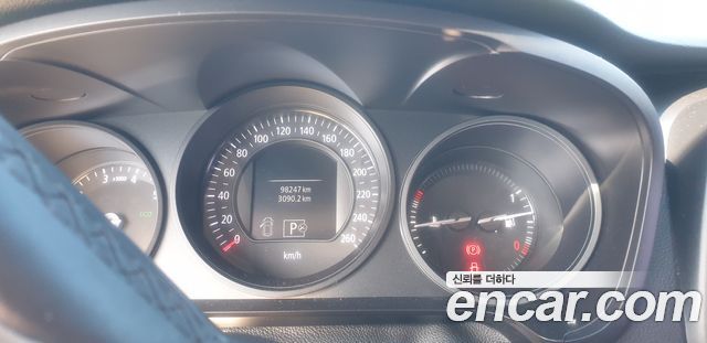 Renault Korea SM6 2019 — photo 2