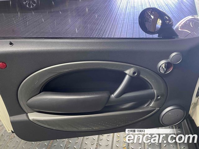 Mini Cooper 2006 — photo 14