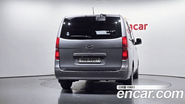 Hyundai Starex 2016 — photo 4