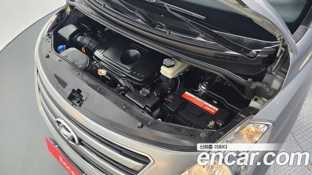 Hyundai Starex 2016 — photo 6
