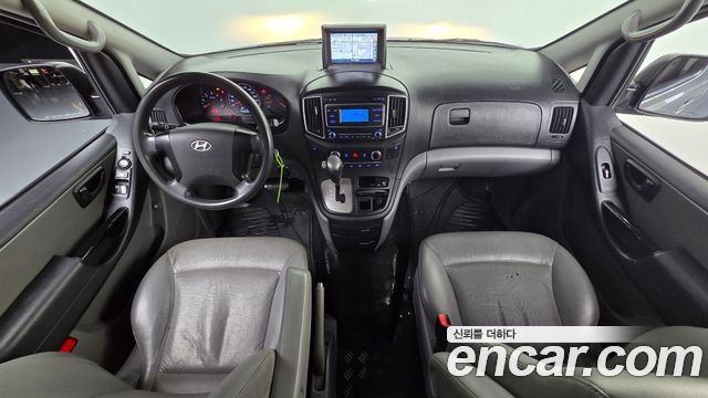Hyundai Starex 2016 — photo 10
