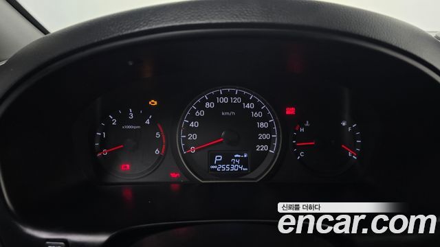 Hyundai Starex 2016 — photo 11