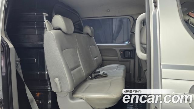 Hyundai Starex 2016 — photo 16
