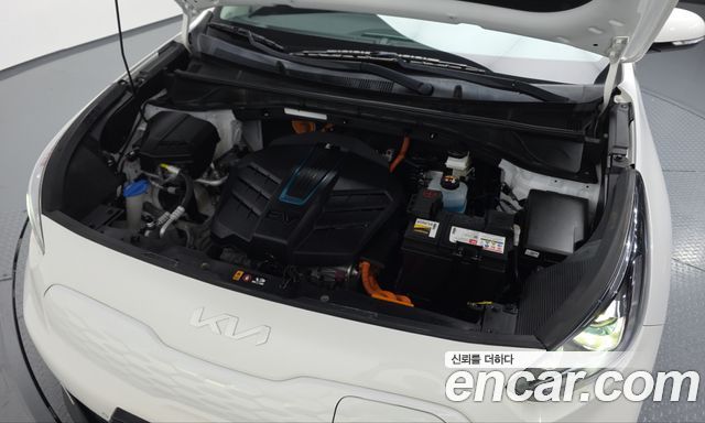 Kia Niro 2023 — photo 6