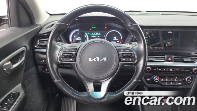 Kia Niro 2023 — photo 20