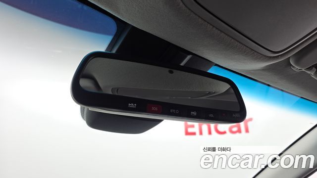 Kia Niro 2023 — photo 24