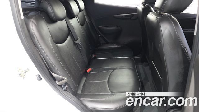Chevrolet Korea Spark 2017 — photo 18