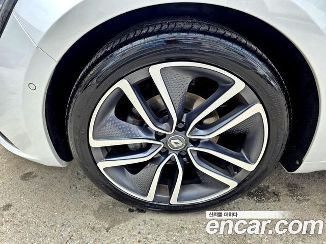Renault Korea SM6 2019 — photo 20