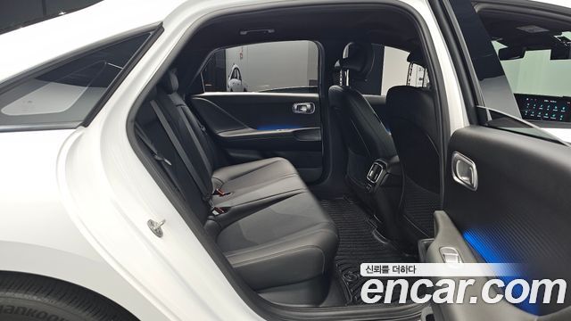 Hyundai Ioniq6 2025 — photo 18