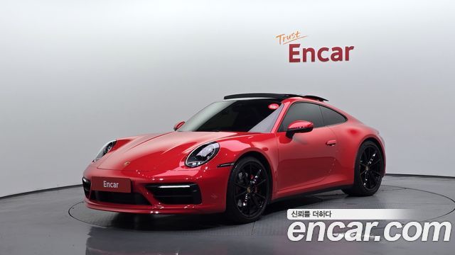 Porsche 911 2021 — photo 1