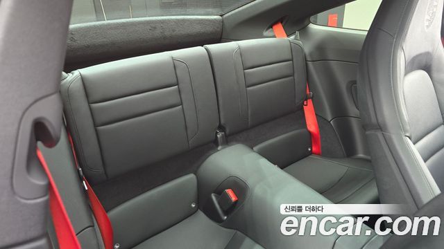 Porsche 911 2021 — photo 17