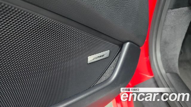 Porsche 911 2021 — photo 26