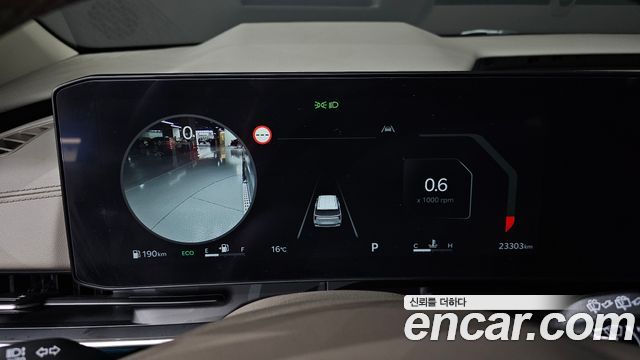 Kia Canival 2025 — photo 8
