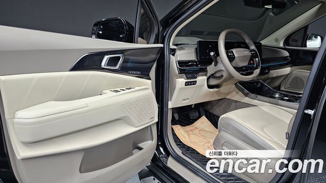 Kia Canival 2025 — photo 10