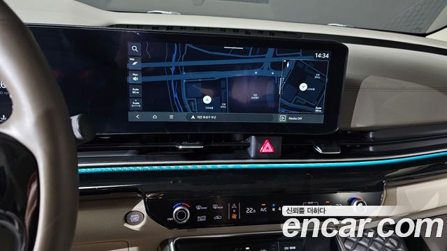 Kia Canival 2025 — photo 13