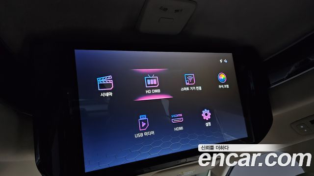 Kia Canival 2025 — photo 17