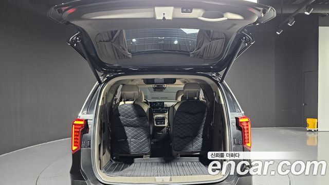 Kia Canival 2025 — photo 20