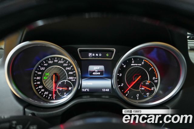 Mercedes-Benz G-Class 2016 — photo 8