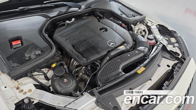 Mercedes-Benz E-Class 2021 — photo 6