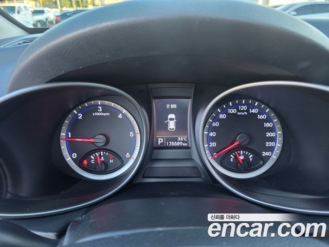 Hyundai Santafe 2013 — photo 8