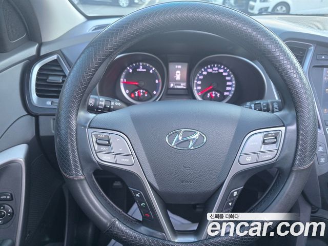 Hyundai Santafe 2013 — photo 11