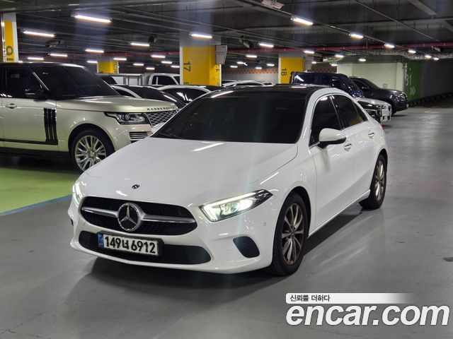 Mercedes-Benz A-Class 2020 — photo 3