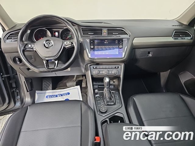 Volkswagen Tiguan 2019 — photo 5