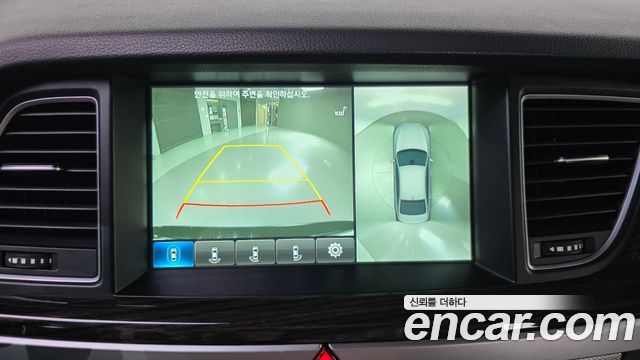 Genesis G80 2017 — photo 15