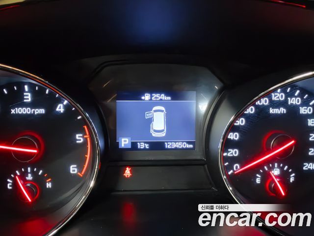 Kia Canival 2019 — photo 8