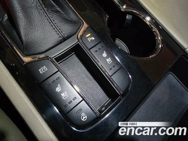 Kia Canival 2019 — photo 13