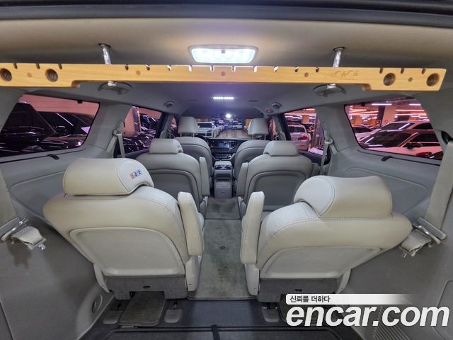 Kia Canival 2019 — photo 19