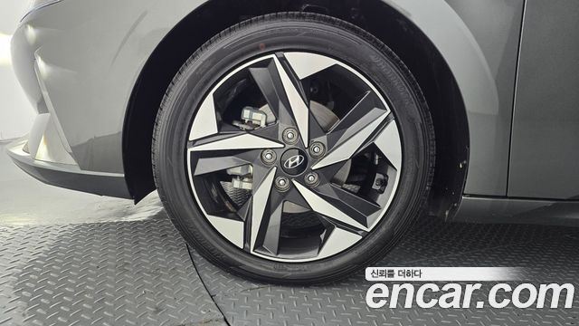 Hyundai AVANTE 2023 — photo 5