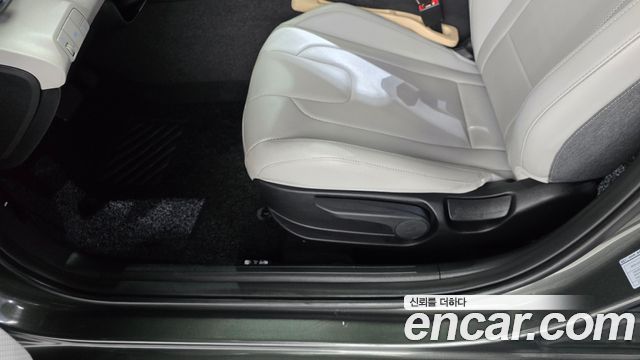 Hyundai AVANTE 2023 — photo 26