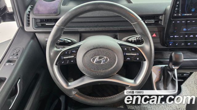 Hyundai Staria 2023 — photo 19
