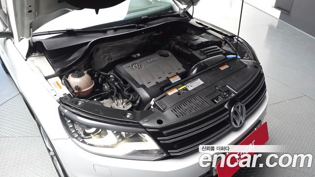 Volkswagen Tiguan 2014 — photo 6