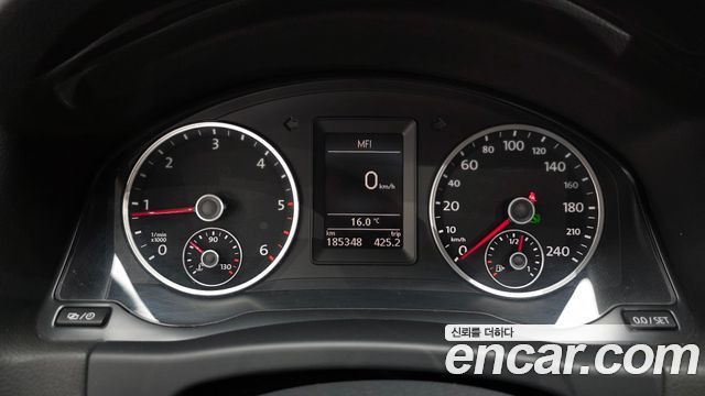 Volkswagen Tiguan 2014 — photo 8