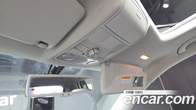 Volkswagen Tiguan 2014 — photo 18