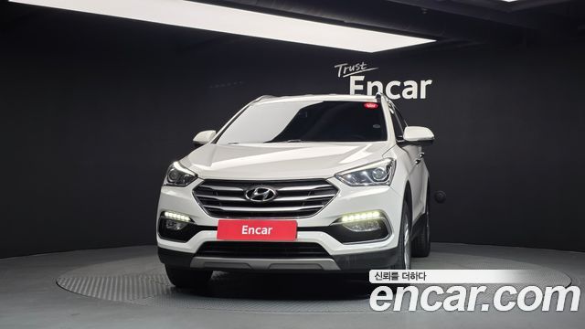 Hyundai Santafe 2016 — photo 3
