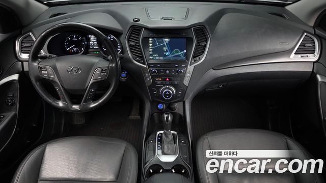 Hyundai Santafe 2016 — photo 7