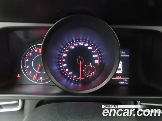 Hyundai AVANTE 2021 — photo 8