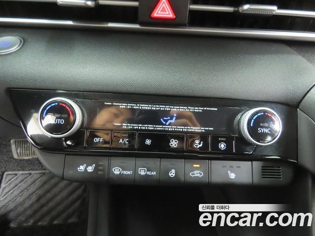 Hyundai AVANTE 2021 — photo 12