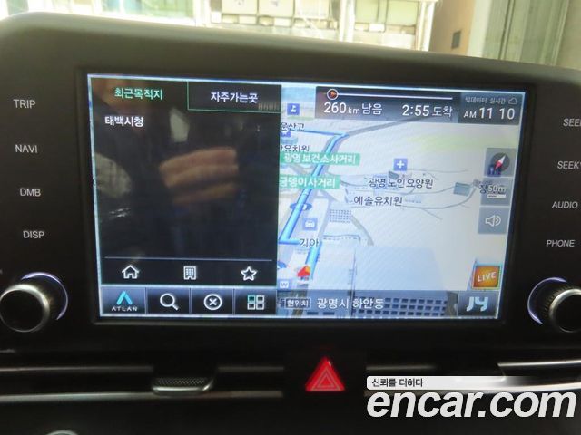 Hyundai AVANTE 2021 — photo 16